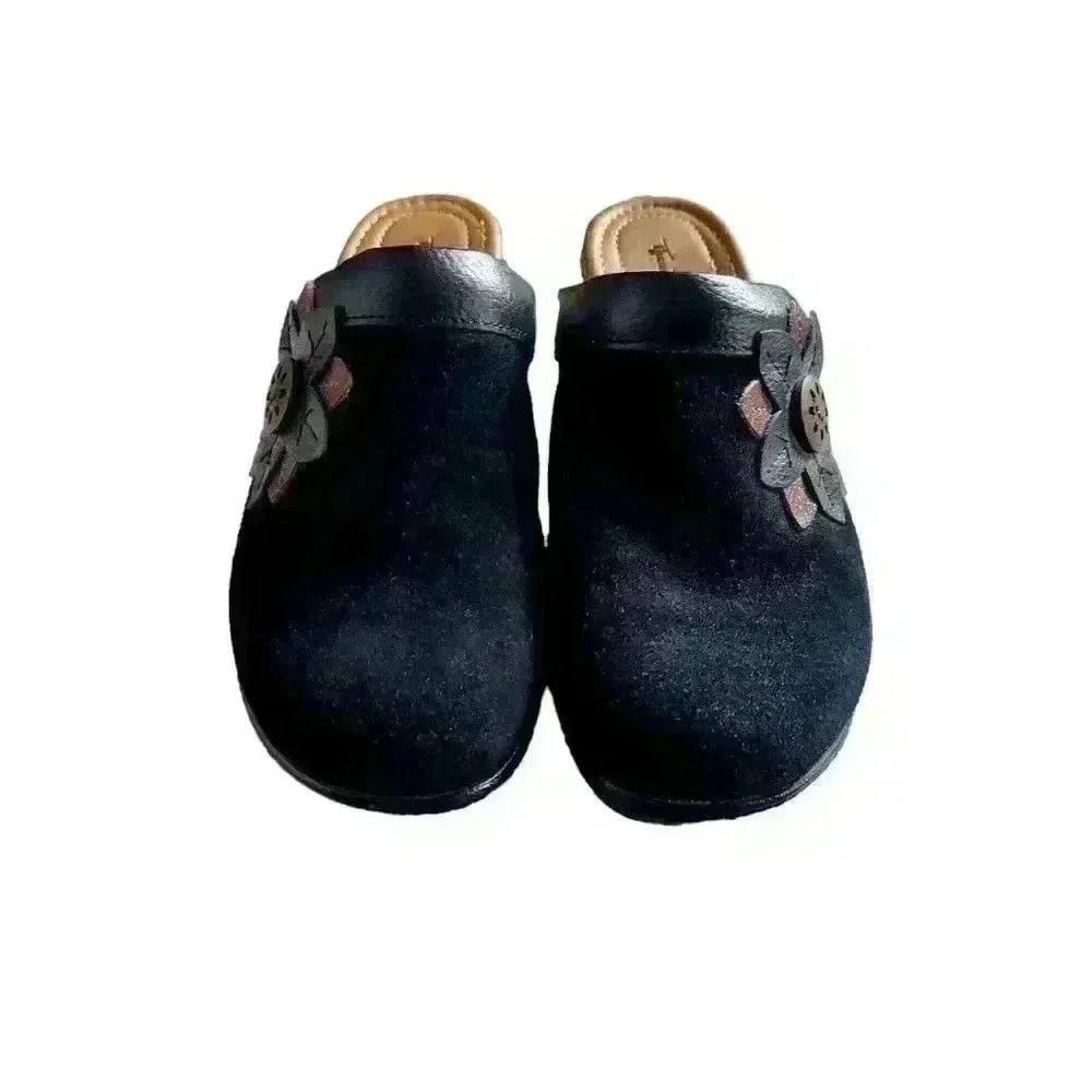 Thomas McAn leather/suede clog - Picture 3 of 9